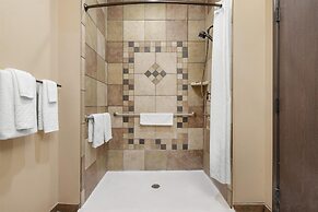 Best Western Plus Cimarron Hotel & Suites