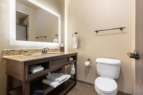 Best Western Plus Cimarron Hotel & Suites