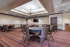 Best Western Plus Cimarron Hotel & Suites