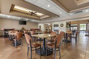 Best Western Plus Cimarron Hotel & Suites