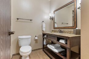 Best Western Plus Cimarron Hotel & Suites