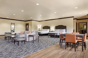Best Western Plus Cimarron Hotel & Suites