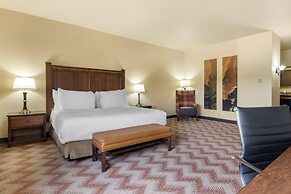 Best Western Plus Cimarron Hotel & Suites