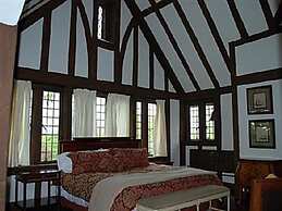 The Castle at Skylands Manor