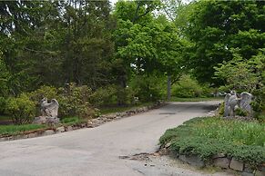 The Castle at Skylands Manor