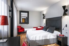 Salles Hotel Aeroport de Girona