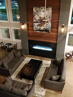 Starfish Manor Oceanfront Hotel