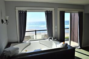 Starfish Manor Oceanfront Hotel