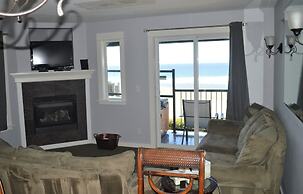 Starfish Manor Oceanfront Hotel