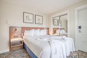 Starfish Manor Oceanfront Hotel