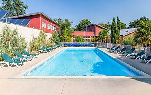 Vacancéole - Relais du Plessis Resort & Spa