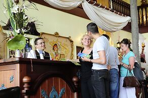 Hotel des Pirates