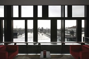 Axis Viana Business & SPA Hotel