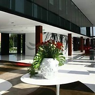 Axis Viana Business & SPA Hotel