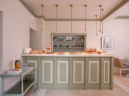 Mythos Suites Boutique Hotel