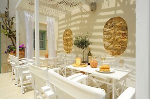 Mythos Suites Boutique Hotel