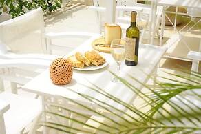 Mythos Suites Boutique Hotel