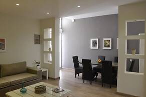 Mythos Suites Boutique Hotel