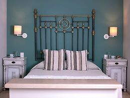 Mythos Suites Boutique Hotel