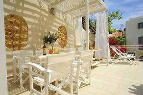 Mythos Suites Boutique Hotel