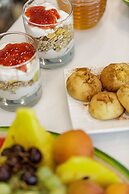 Mythos Suites Boutique Hotel