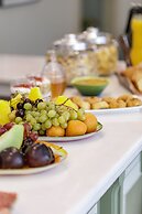 Mythos Suites Boutique Hotel