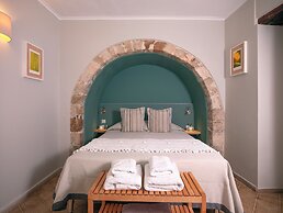 Mythos Suites Boutique Hotel