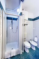 Hotel Cairoli