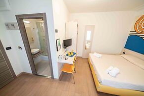 Hotel Cairoli