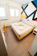 Hotel Cairoli