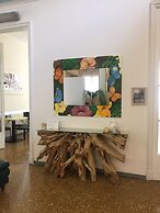 Hotel Cairoli