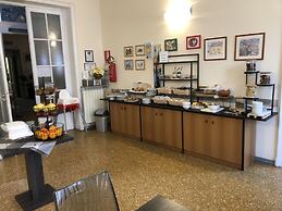 Hotel Cairoli