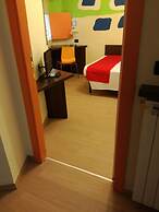 Hotel Cairoli