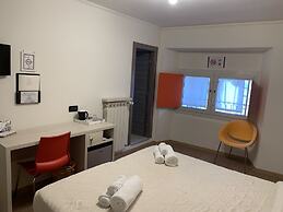 Hotel Cairoli