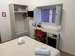 Hotel Cairoli