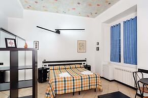Hotel Cairoli
