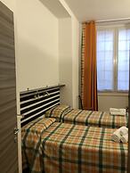 Hotel Cairoli
