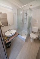 Hotel Cairoli