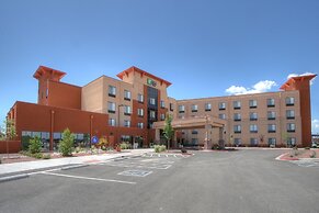 Holiday Inn Express & Suites Albuquerque Historic Old Town, an IHG Hot