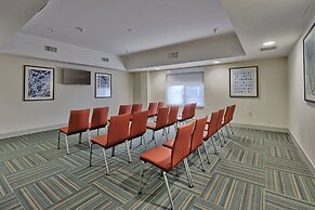 Holiday Inn Express & Suites Albuquerque Historic Old Town by IHG
