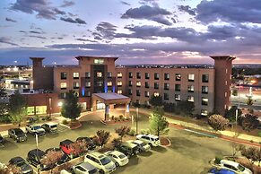 Holiday Inn Express & Suites Albuquerque Historic Old Town, an IHG Hot