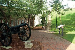 Hampton Inn Hampton-Newport News