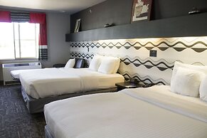 Metropolis Resort