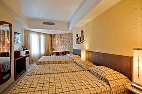 Rifóles Praia Hotel & Resort