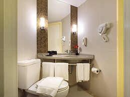 ibis Bangkok Sathorn