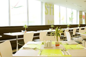 ibis Bangkok Sathorn