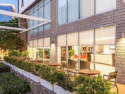 ibis Bangkok Sathorn