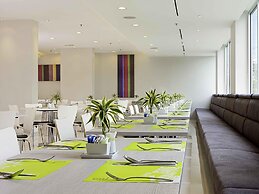 ibis Bangkok Sathorn