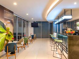 ibis Bangkok Sathorn