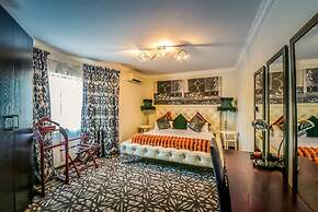 The Lakes Hotel and Conference Centre